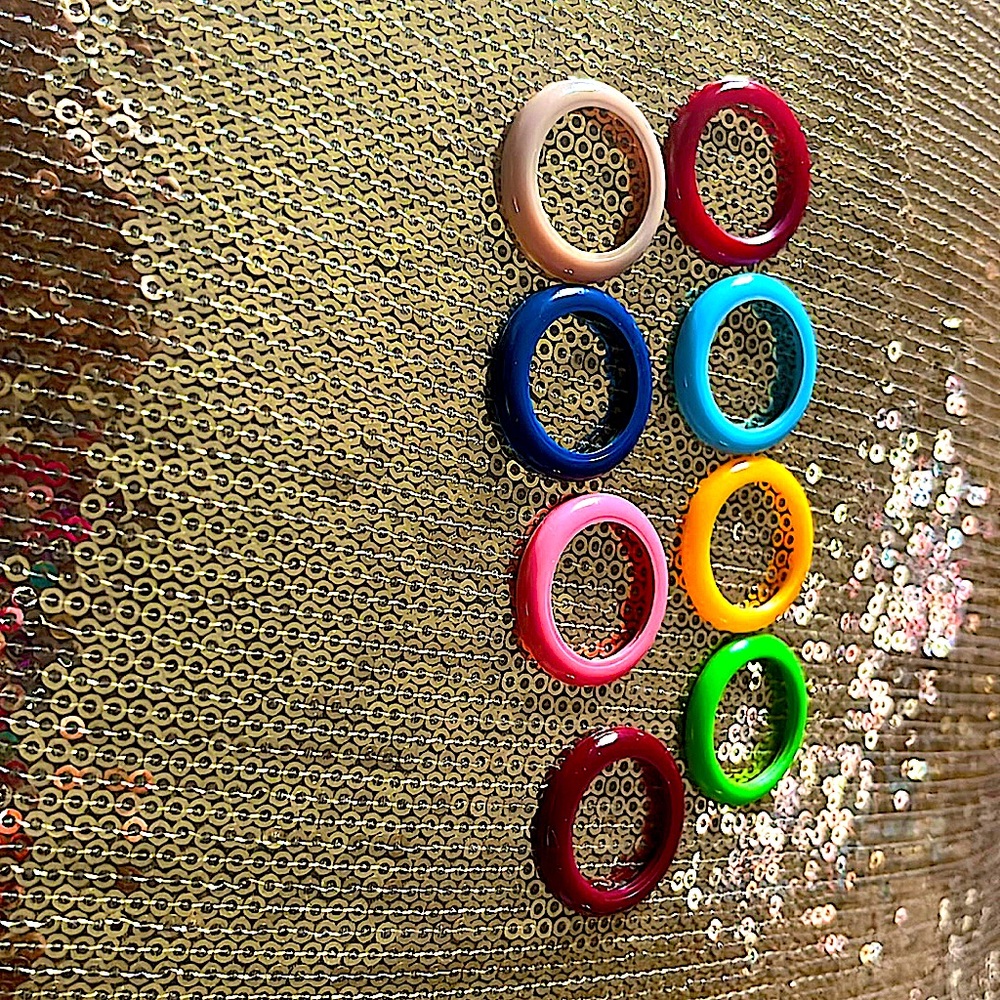 8 Gucci bezels for the vintage gold bangle.